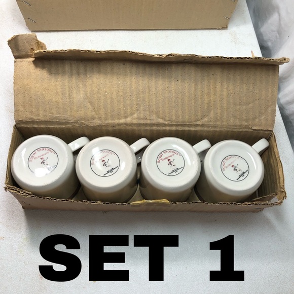 Royal Seasons Stoneware set 4 Coffee Mugs Cups Snowmen Christmas Stocking Set 1 - Picture 8 of 11